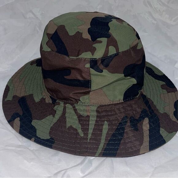 Kid's Camouflage Bucket Hat - Picture 5 of 7